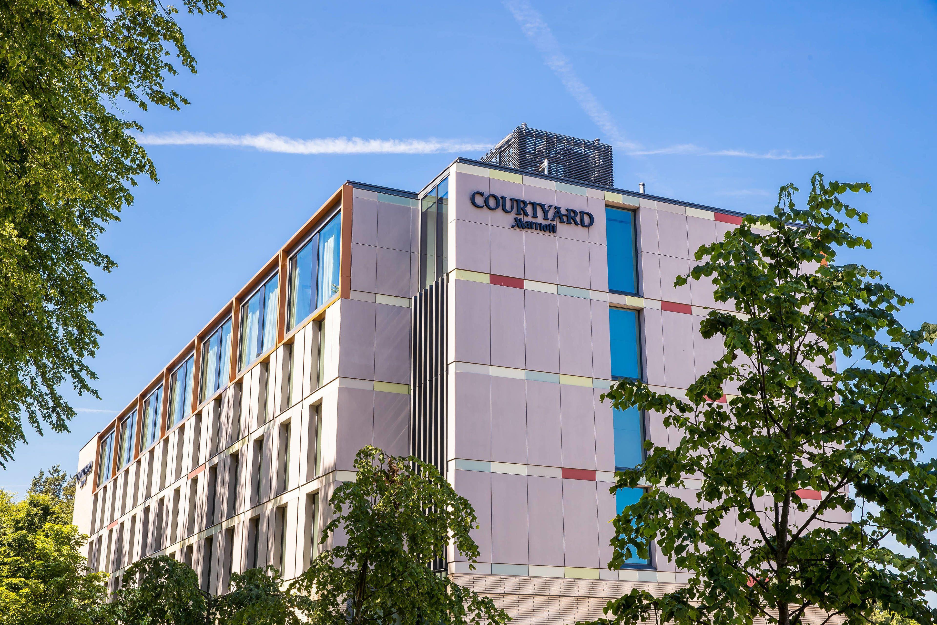 Courtyard By Marriott Edinburgh West — Fotos 1
